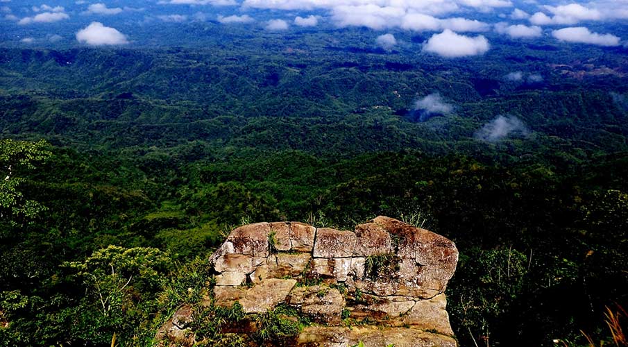 🌿 Top 10 Places to Visit in Mizoram – A Traveler’s Guide to the Land of Blue Mountains